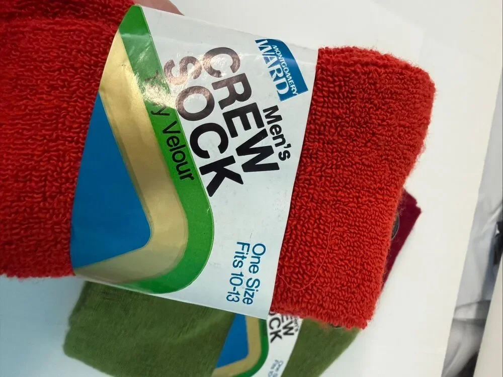 Montgomery Ward Authentic Vintage Dead Stock Mens Terry Velour Crew Socks Size 1